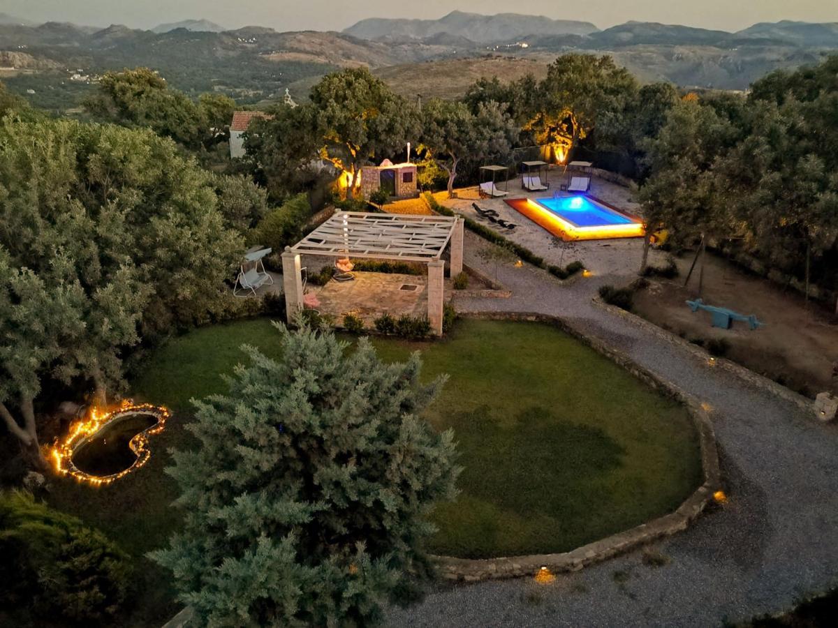 Villa Ermis - The Cretan Castello Kástellos エクステリア 写真